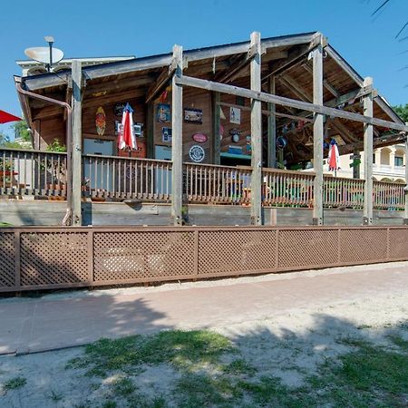 The Rustic Anchor Aparthotel Hilton Head Island Bagian luar foto