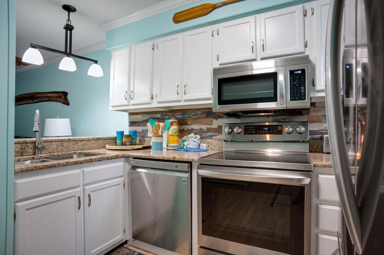 The Rustic Anchor Aparthotel Hilton Head Island Bagian luar foto