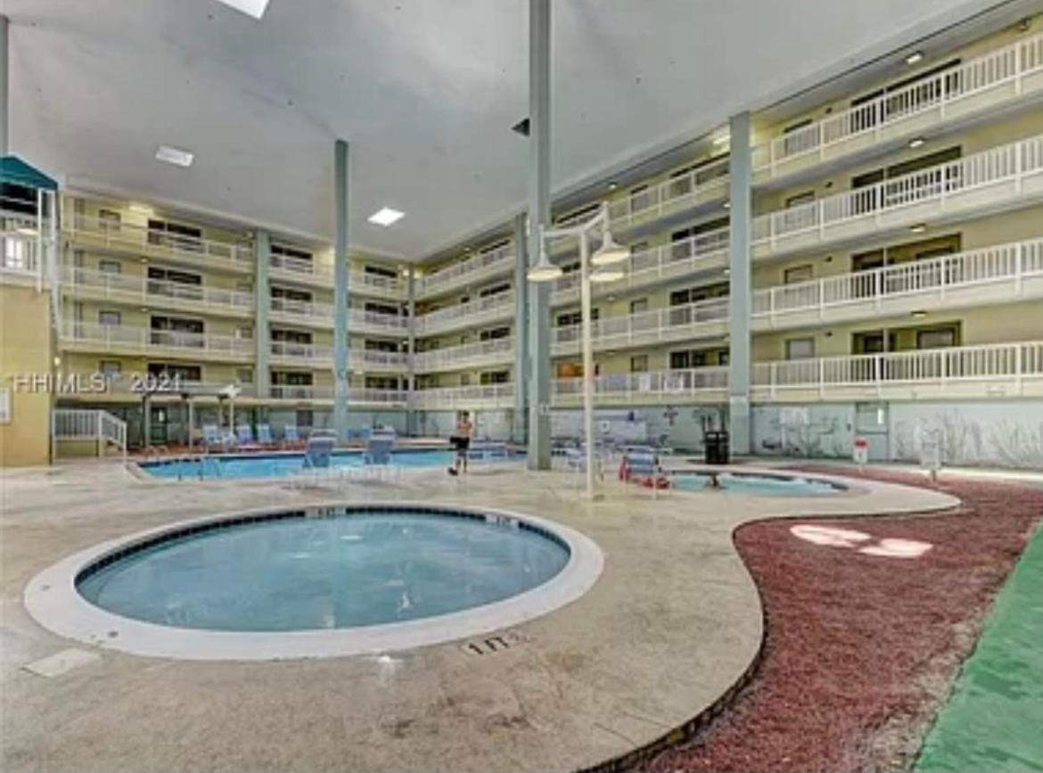 The Rustic Anchor Aparthotel Hilton Head Island Bagian luar foto